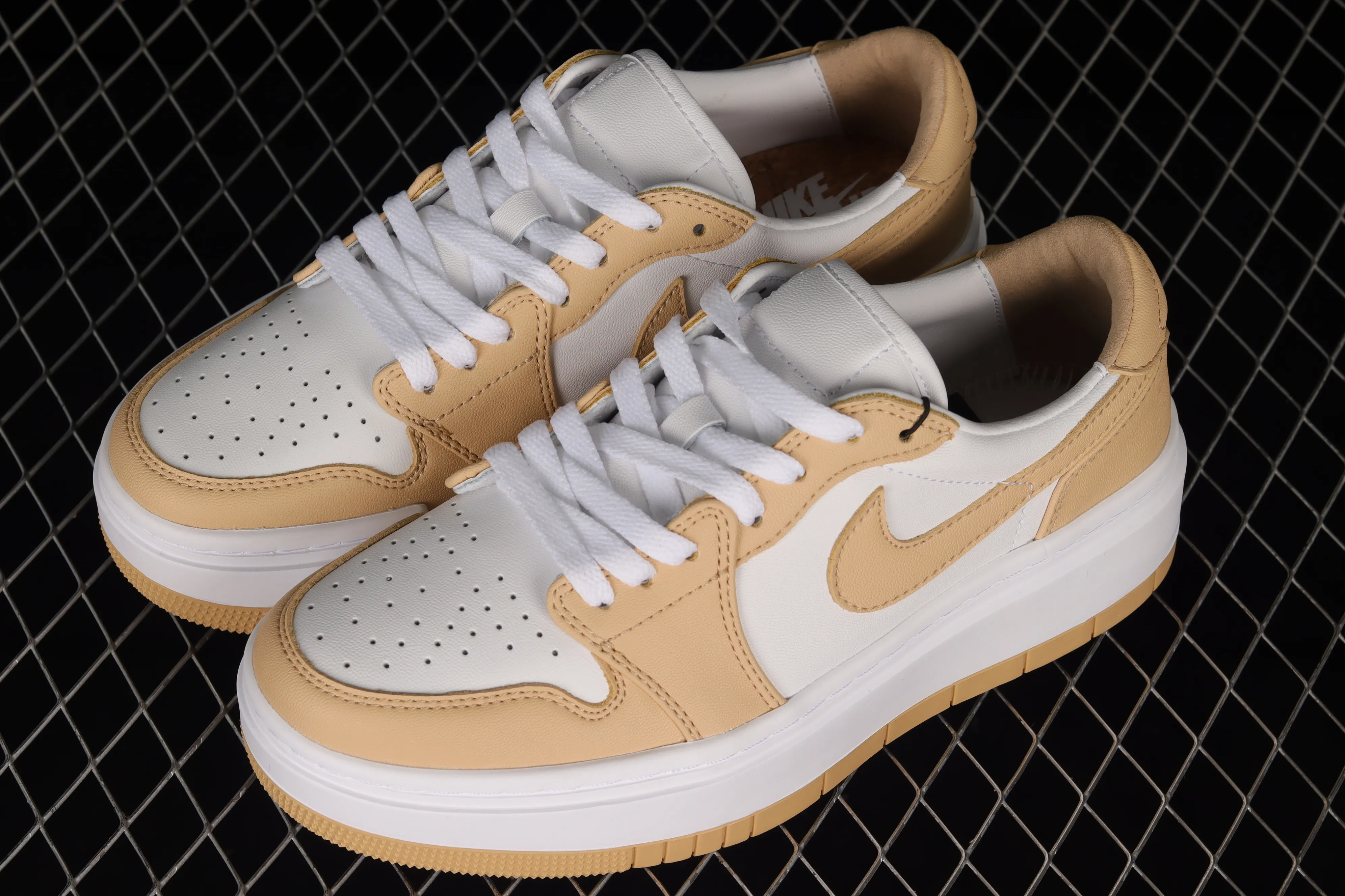 All categories Air Jordan Jordan series basketball shoes Air Jordan 1 Low Z version Air Jordan 1 Elevate Low SE "Wolf Grey" Little AJ first layer thick sole retro basketball shoes DH7004-102